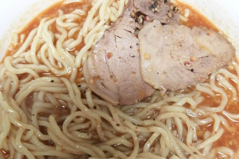 完成したしび辛鬼ラーメン