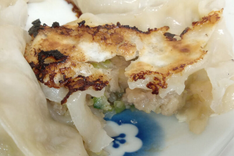 浪花のぽんちゃん餃子の断面図